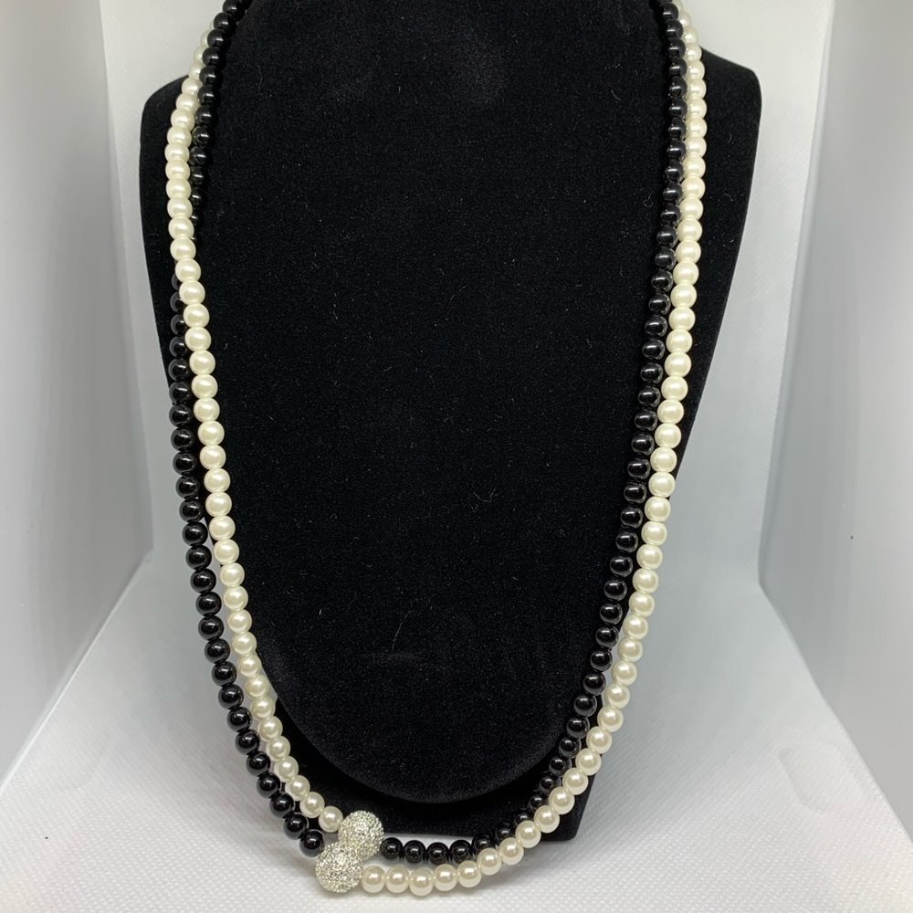 Black and white beaded necklace
